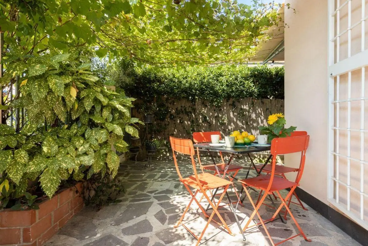 Very cool 2-bedroom apartment near the Pisa International Airport