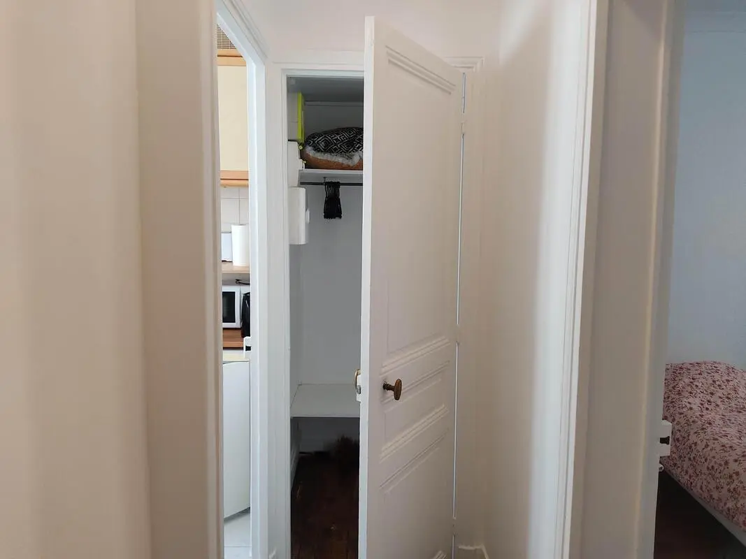 Cozy 1 Bedroom Apartment close to Pont de Neuilly Metro