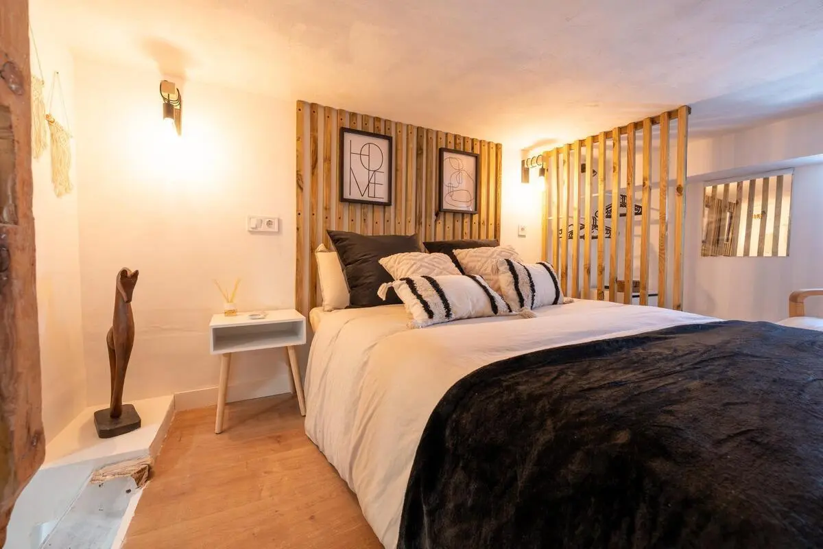 Beautiful studio loft close to Universidad de Cantabria