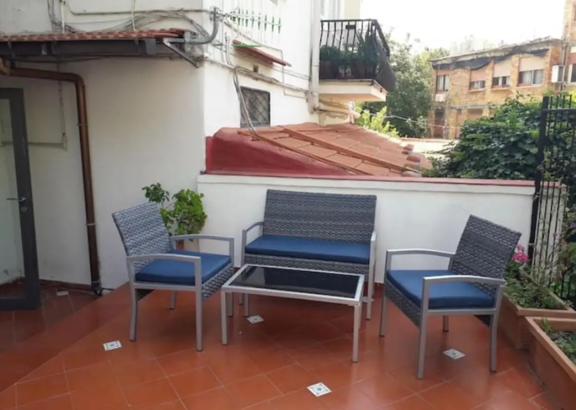 Amazing 1 bedroom flat in Posillipo area