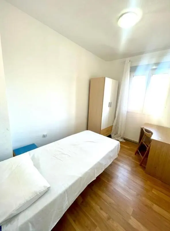 Pleasant single bedroom in the heart of Cartagena