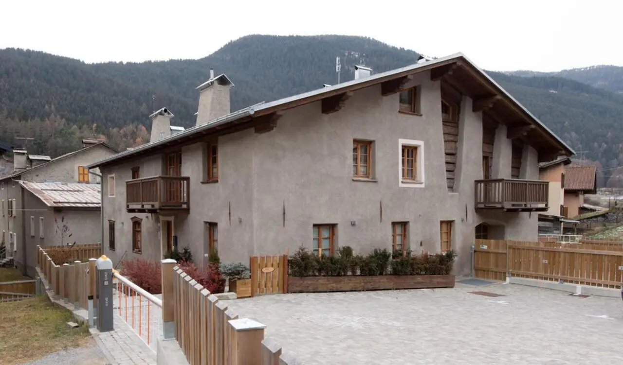 Bright and cosy 1-Bedroom apartment close to Bormio
