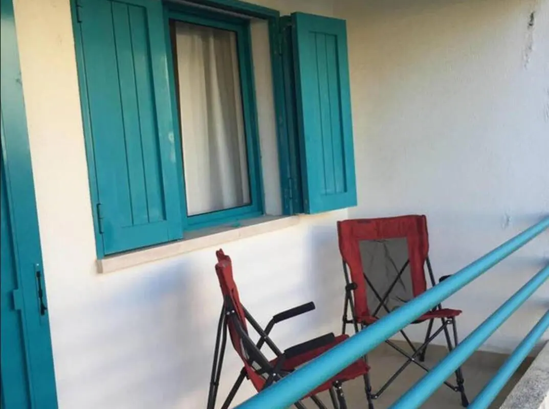Cozy 1 Bedroom Apartment close to Quiaios Beach