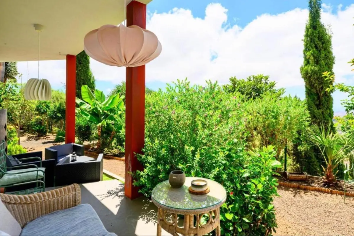 Amazing double bedroom in quiet area with wonderful view