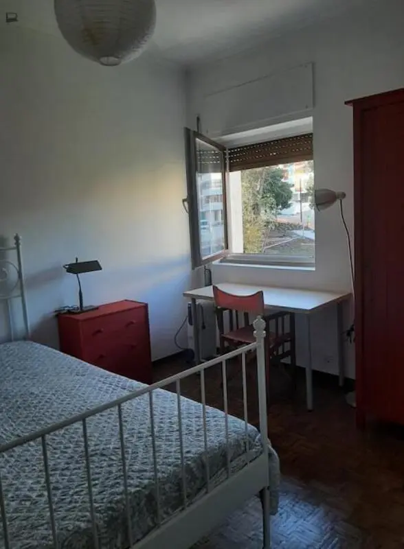 Pleasant single bedroom close to Escola Superior de Educação