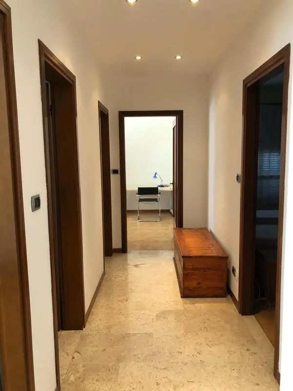 Comfortable single bedroom with private shower and sink near Università degli Studi di Ferrara