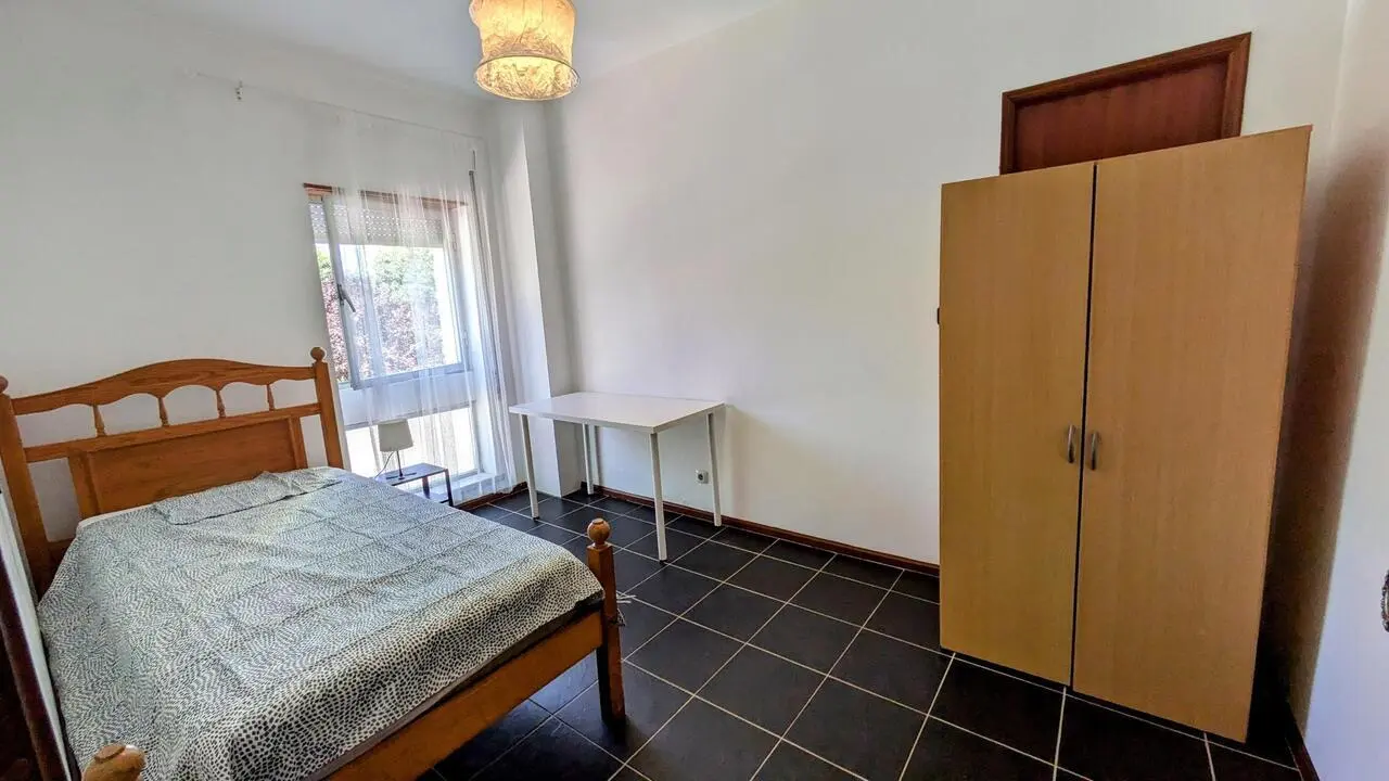 Very cosy single bedroom close to Instituto Politécnico de Castelo Branco