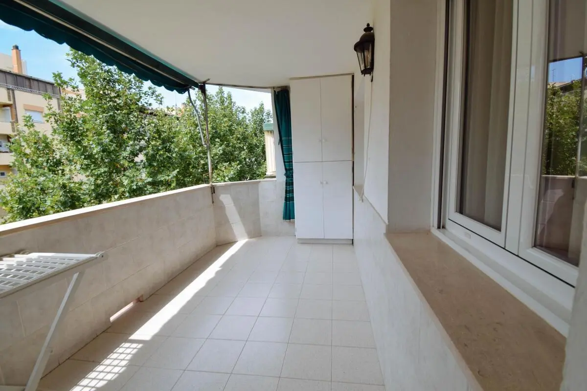 Comfortable single bedroom close to the university and city center