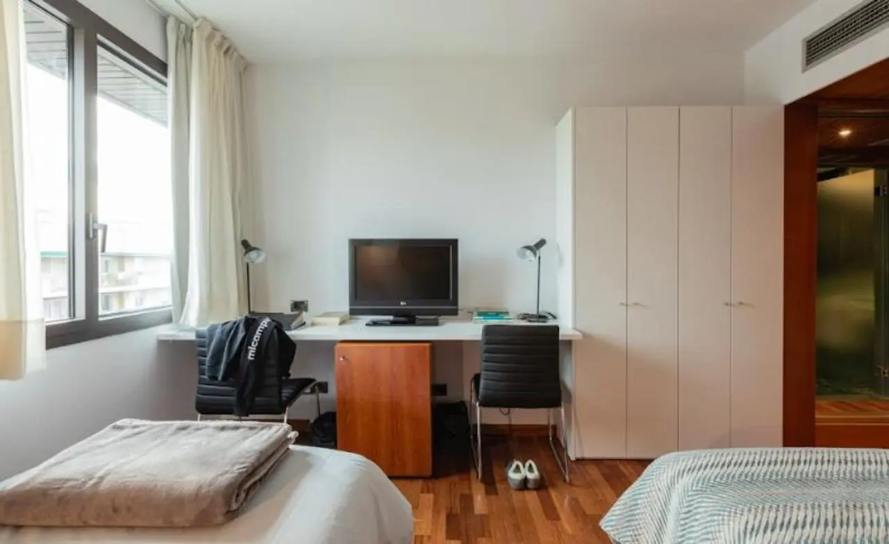 Bed in a charming twin ensuite bedroom, in Iturrama