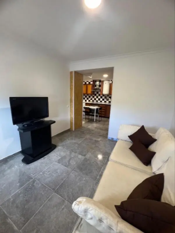 Affordable Single Bedroom close to Caldas da Rainha Train Station