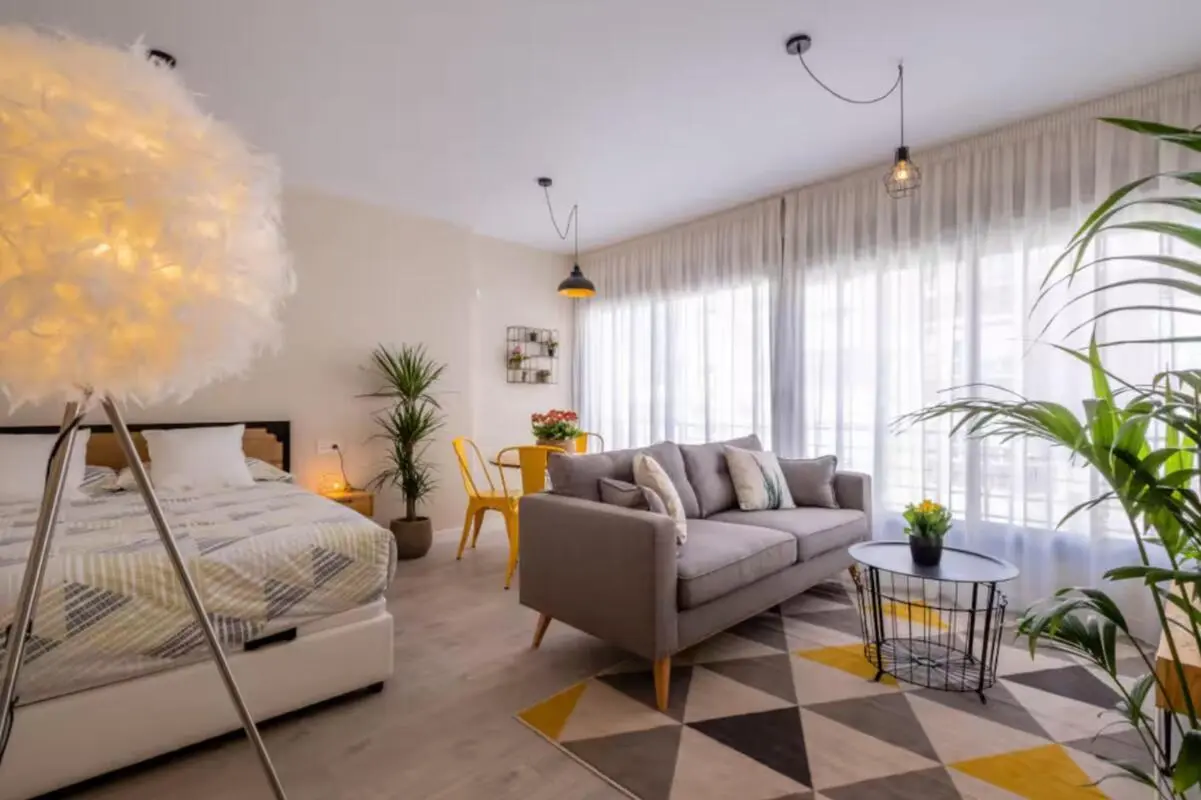 Welcoming Studio close to close to Malaga Center