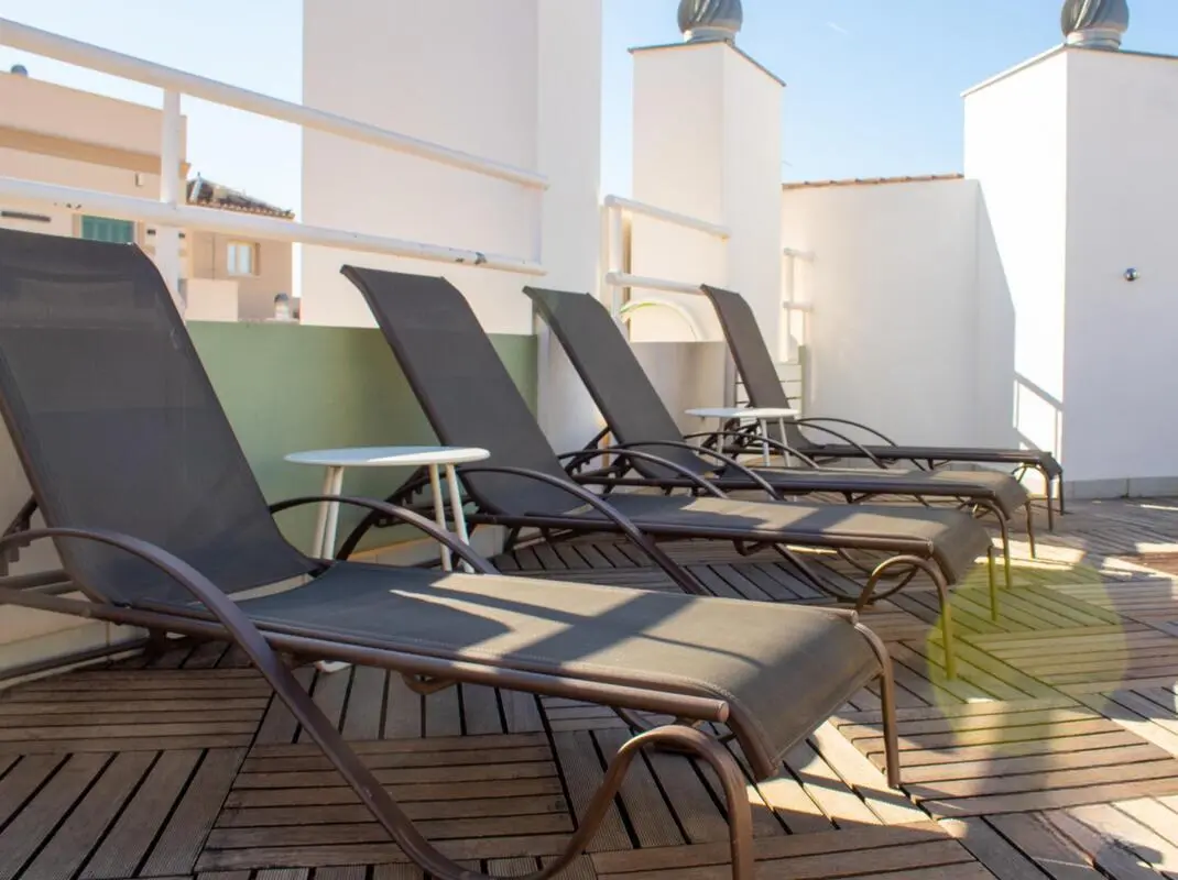 Cozy apartment with shared rooftop in central Malaga