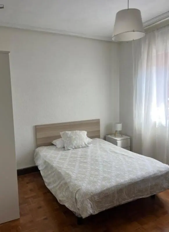 Double bedroom close to Universidad Pública de Navarra