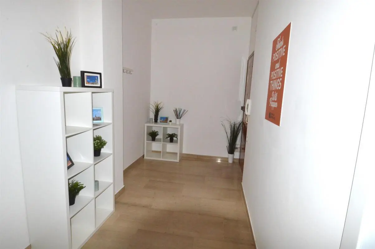 Big single bedroom with a balcony, in the centre of Modena
