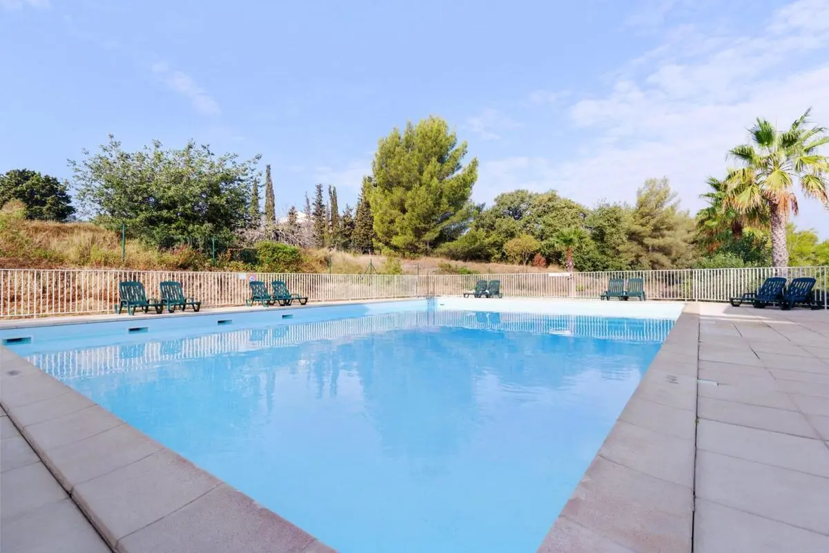 Lovely 2 bedroom apartment in Six-Fours-les-Plages