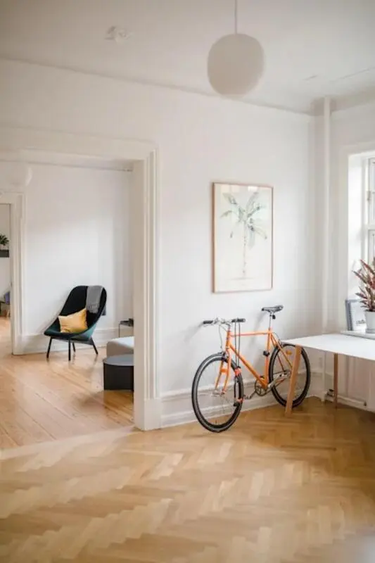 Very cool double bedroom in Indre By