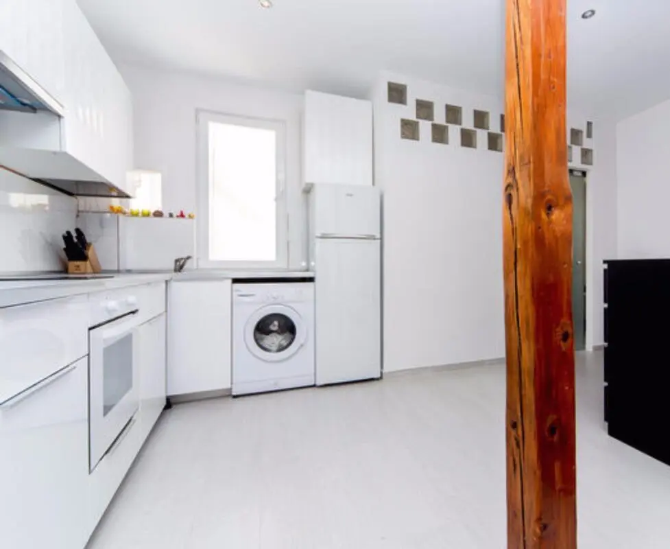 Beautiful 1-bedroom apartment near Museo Nacional Centro de Arte Reina Sofía