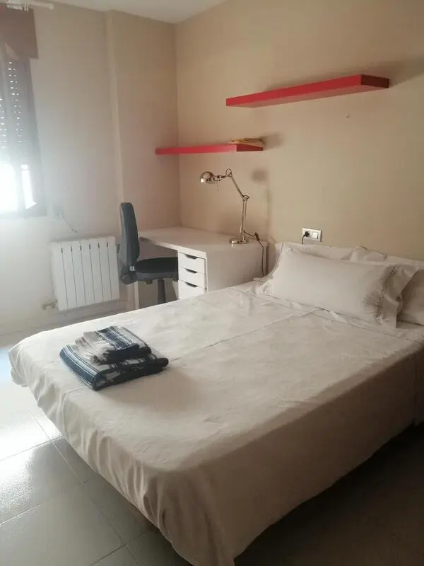 Homely single bedroom with a private bathroom, in Camp Redó