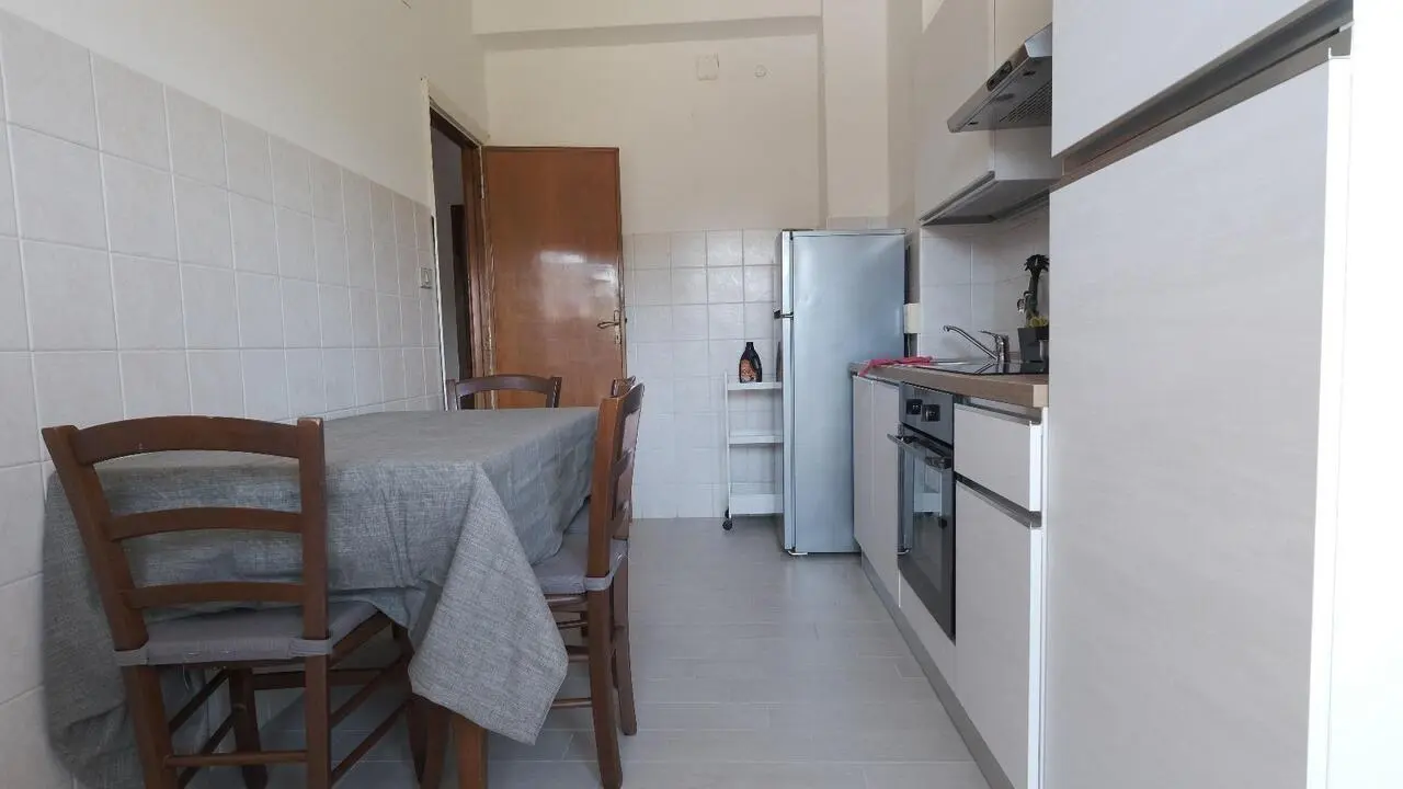 Bright single bedroom in Cappuccini