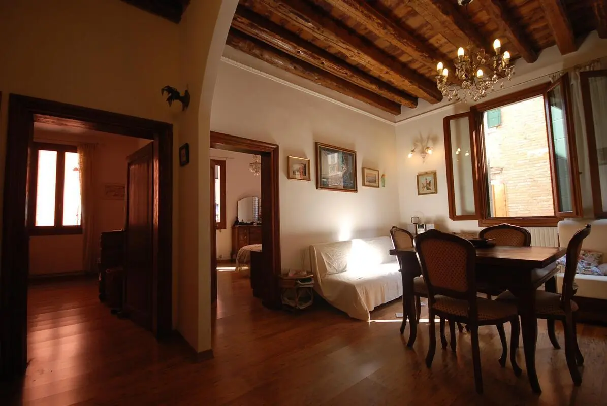 Architecture area 2-bedroom apartment in Dorsoduro Architecture area 2-bedroom apartment in Dorsoduro